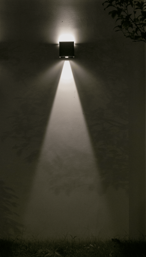 Solar Wall Light – Astron